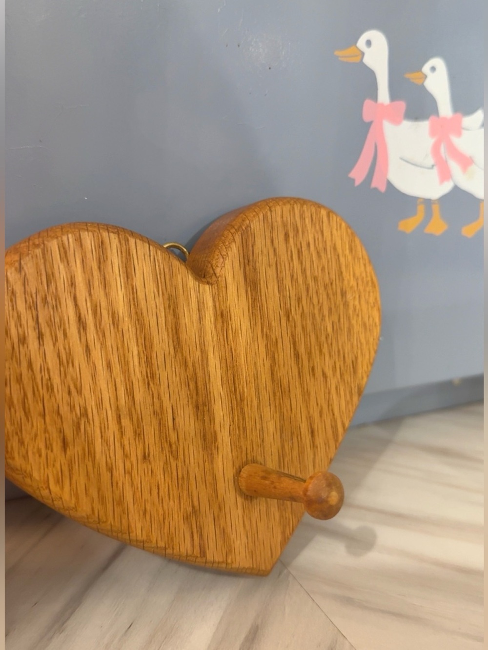 VINTAGE WOOD HEART WALL HOOK- Rustic Grannycore